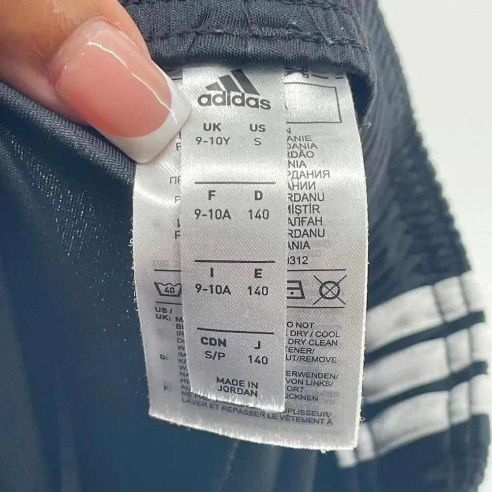 Adidas AeroReady Boys Black White Athletic Shorts Small Activewear Gym Shorts